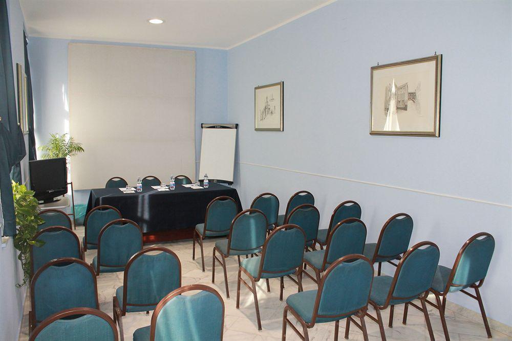 Miramare Hotel 3*